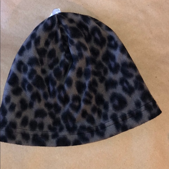 Old Navy Black and Grey Animal Print Set - Picture 2 of 4
